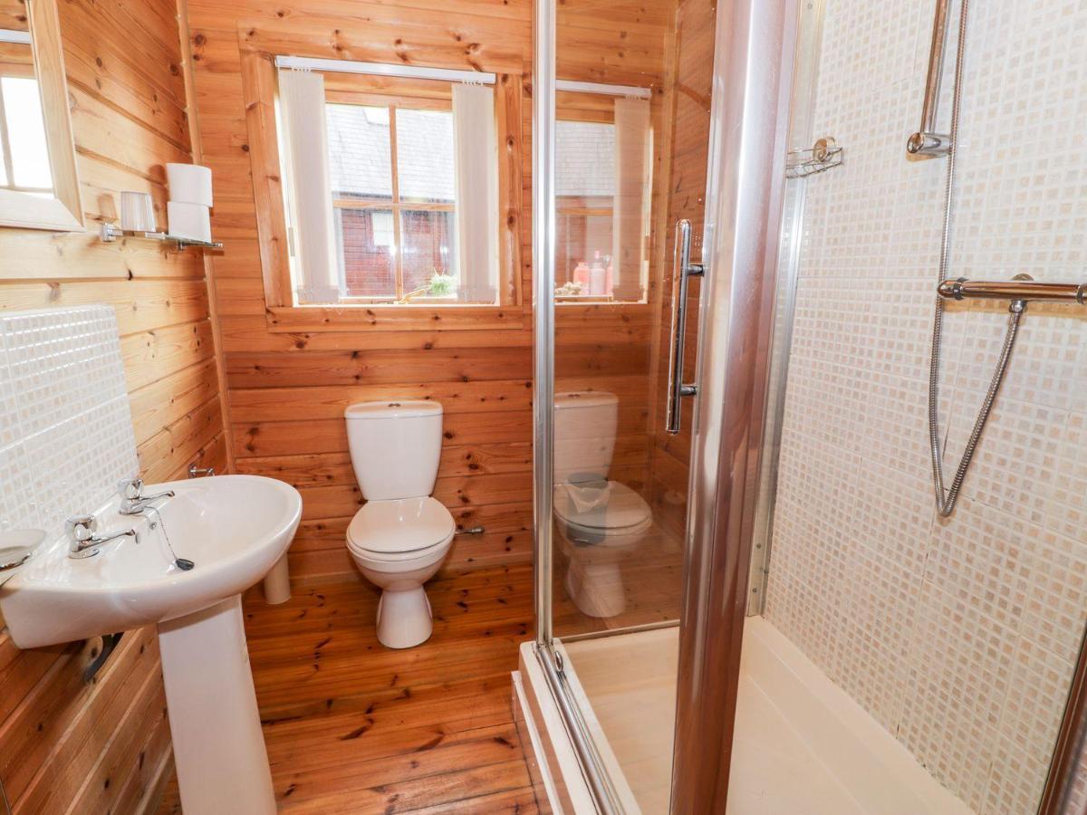 Sun View Lodge Ланбедър Екстериор снимка