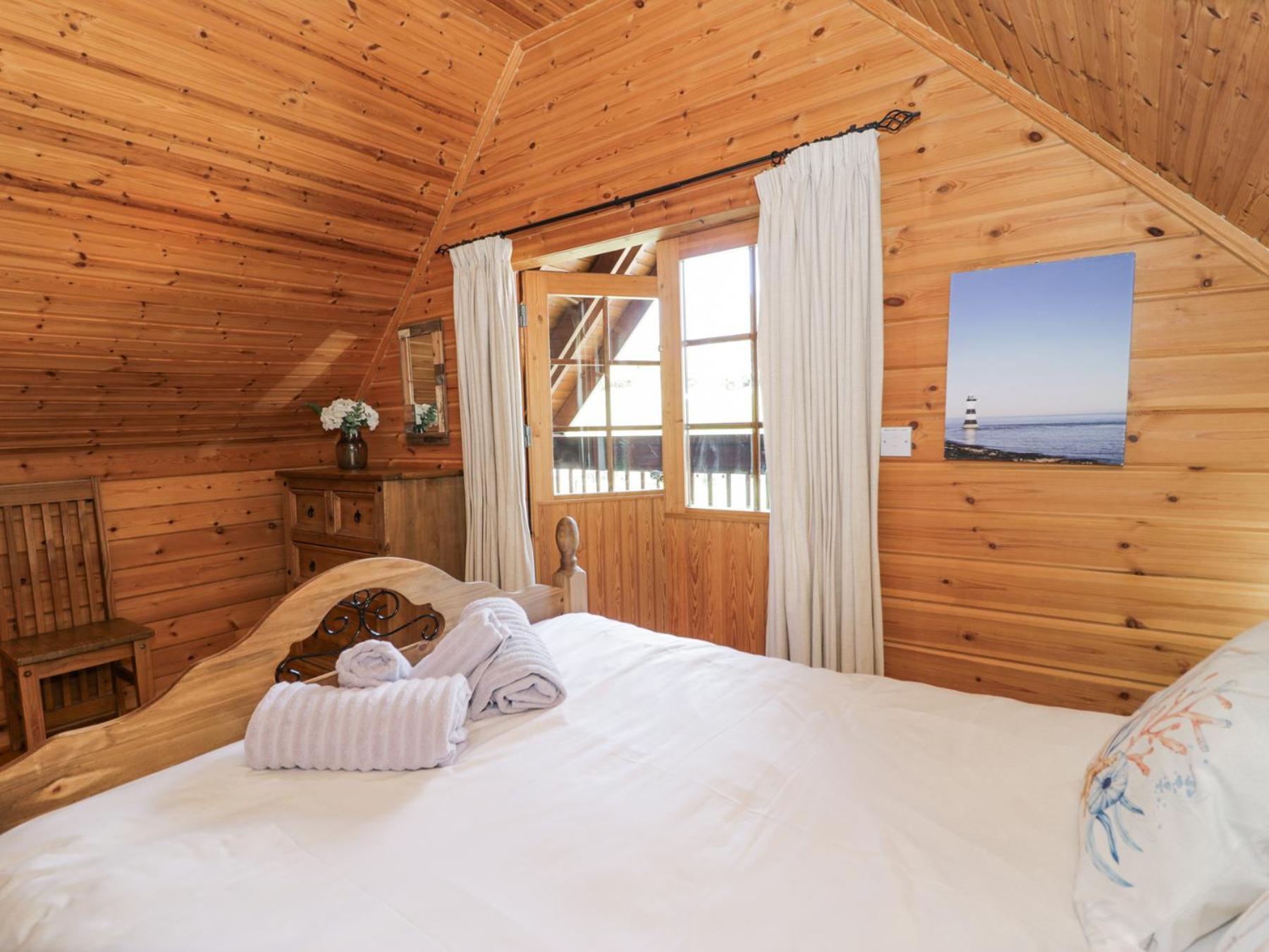 Sun View Lodge Ланбедър Екстериор снимка