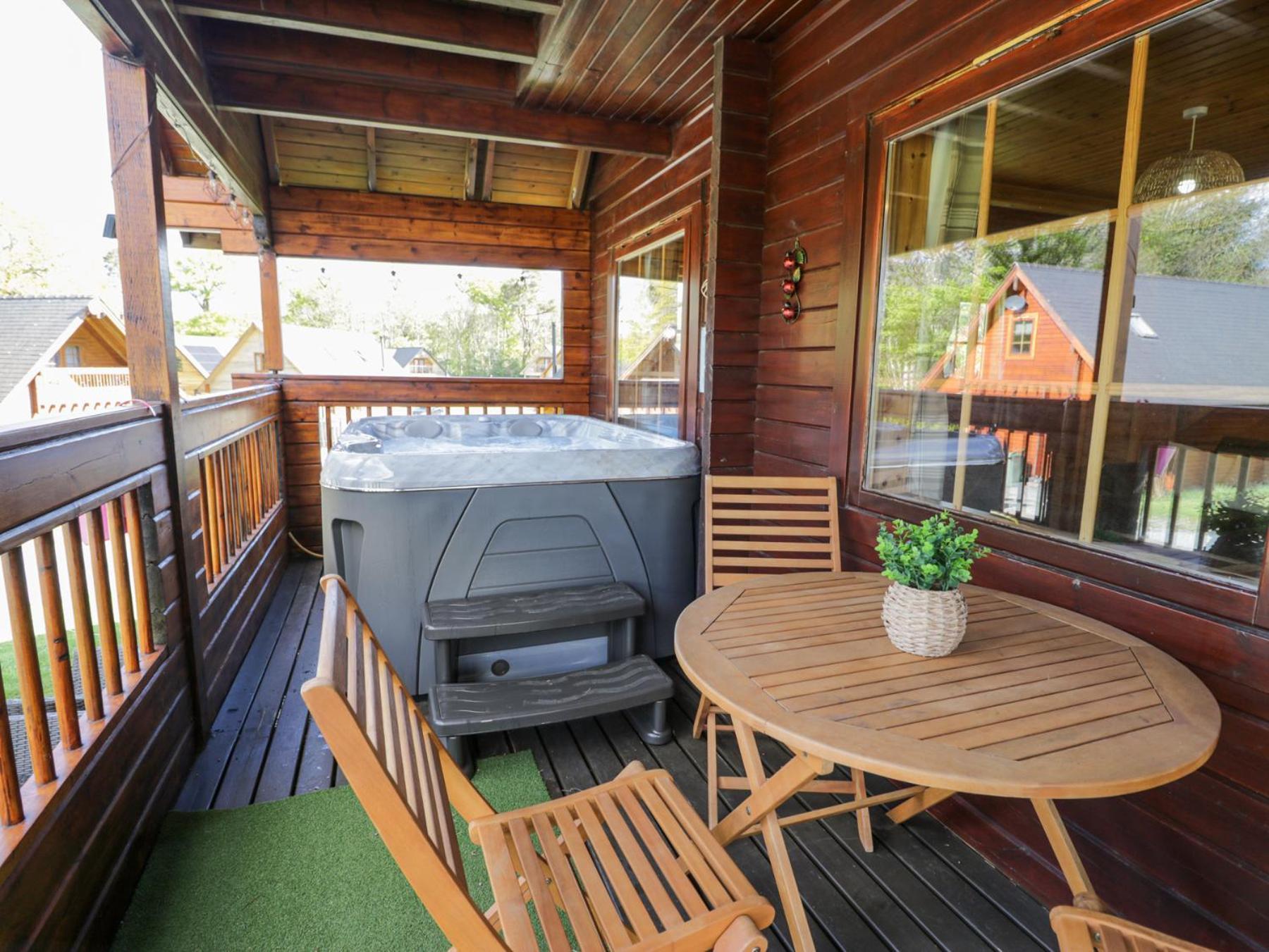 Sun View Lodge Ланбедър Екстериор снимка