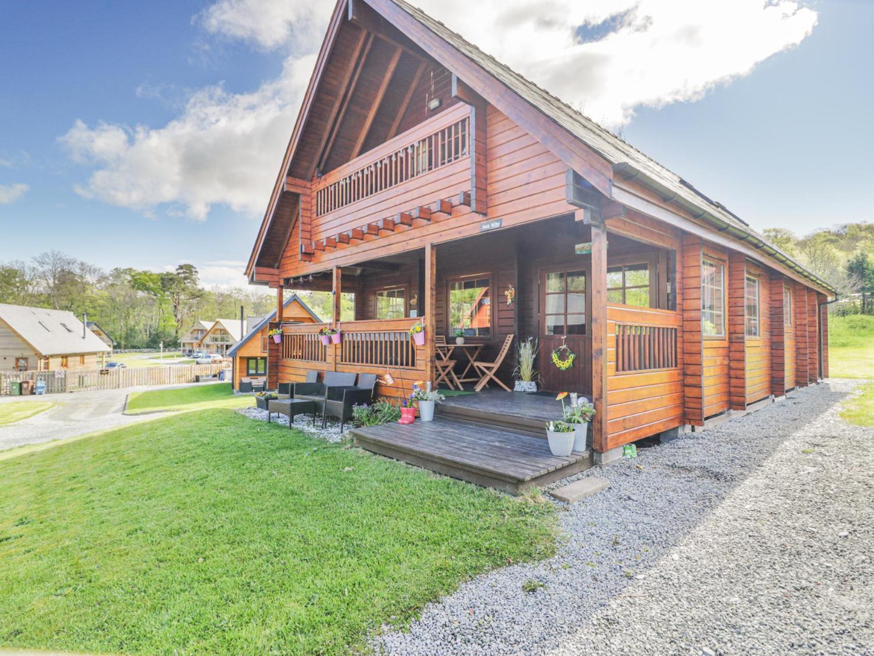 Sun View Lodge Ланбедър Екстериор снимка